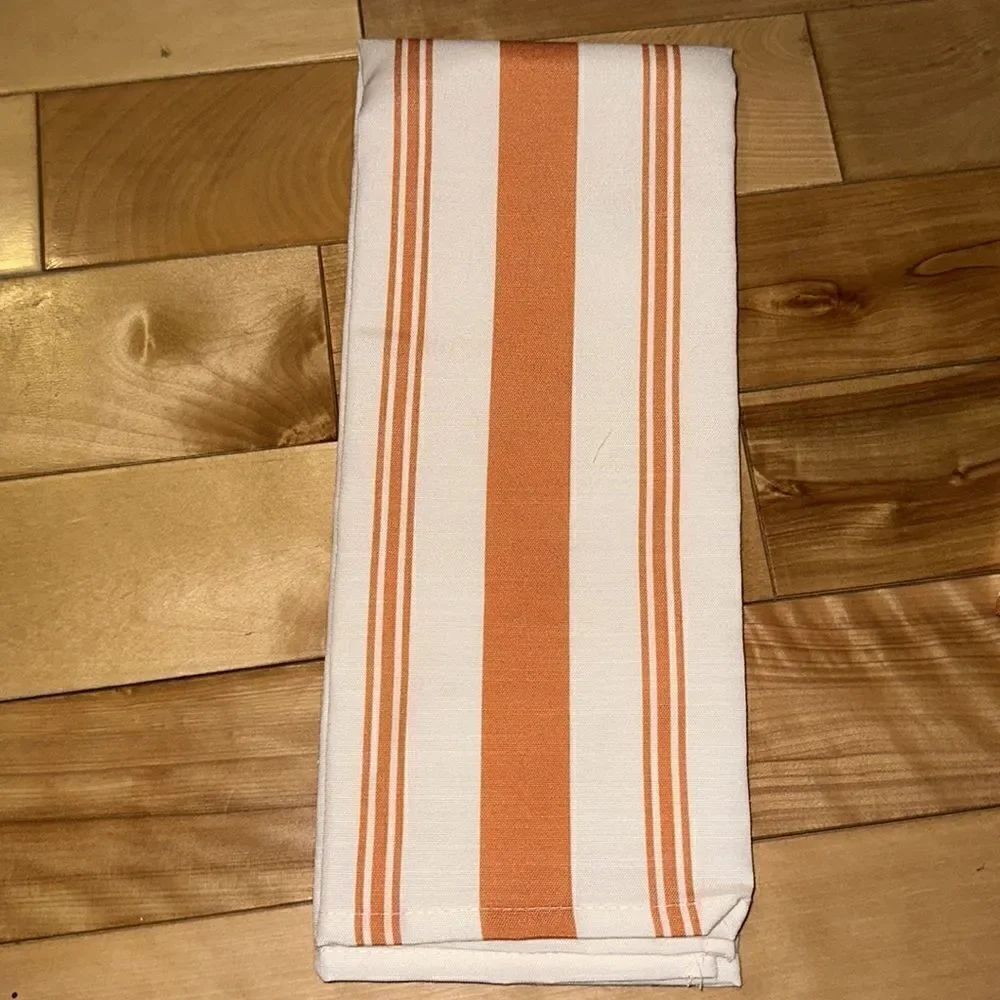 Fall Dish Towels set of Two! - Picture 3 of 4